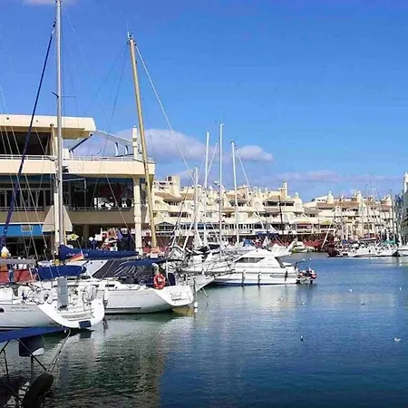 Sol Y Playa En Piscina&parking